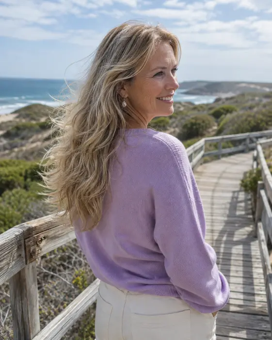 Beige Blonde Long Waves with Root Shadow